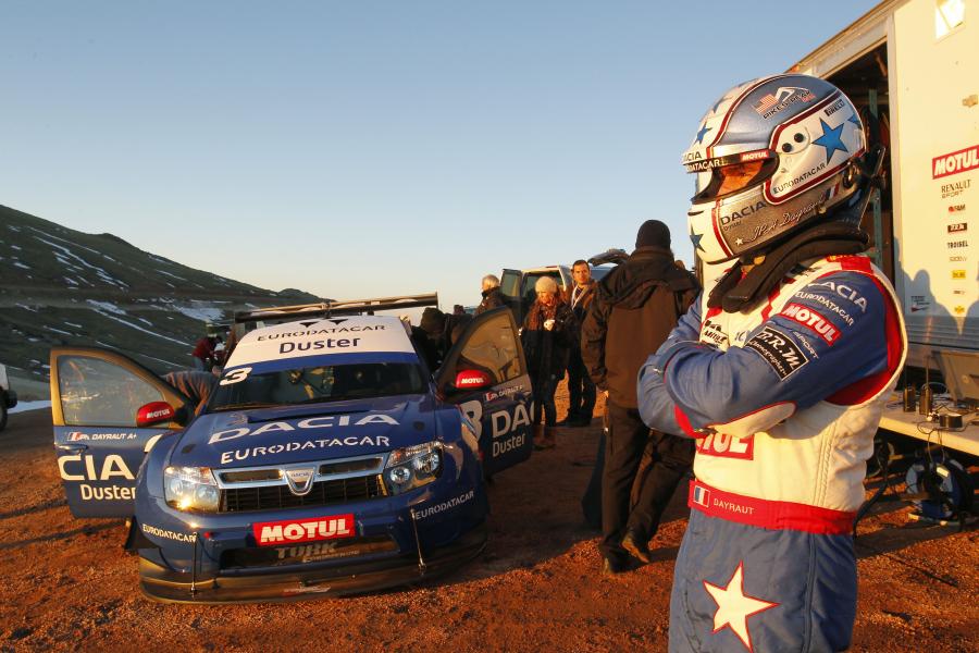  Dacia Duster No Limit Pikes Peak 2011 года  (фото 7 из 62)